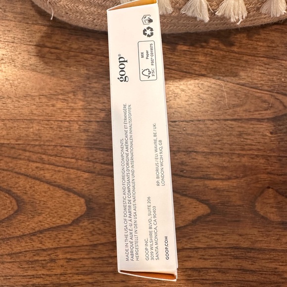 GOOPGLOW 15% Glycolic acid + fruit extract overnight glow peel-2 GLOW PEEL PADS - Picture 4 of 9